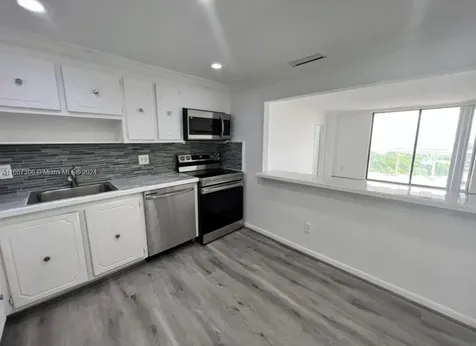 13499 Biscayne Boulevard North Miami FL 33181