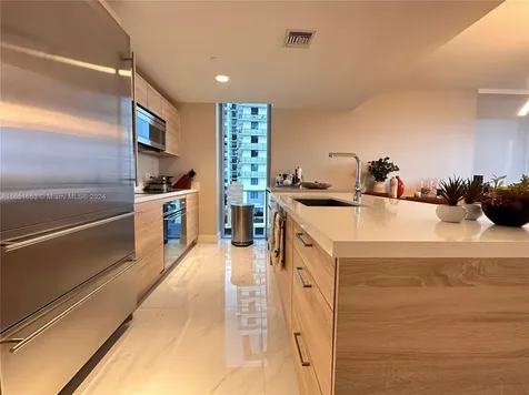 16385 Biscayne Boulevard North Miami Beach FL 33160