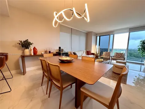 16385 Biscayne Boulevard North Miami Beach FL 33160