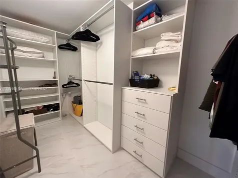 16385 Biscayne Boulevard North Miami Beach FL 33160