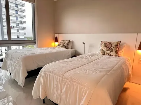 16385 Biscayne Boulevard North Miami Beach FL 33160