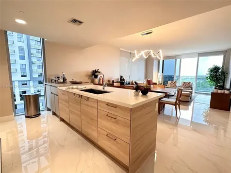 16385 Biscayne Boulevard North Miami Beach FL 33160