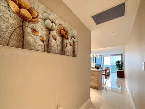 16385 Biscayne Boulevard North Miami Beach FL 33160