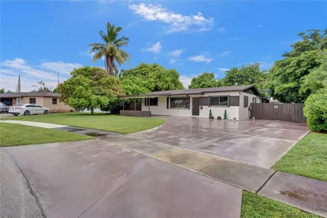 770 NW 175th Drive Miami Gardens FL 33169