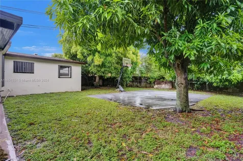770 NW 175th Drive Miami Gardens FL 33169