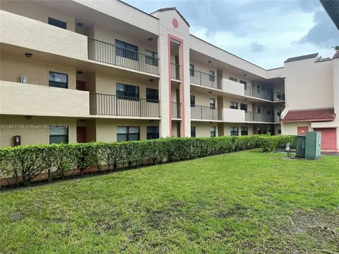 3252 Foxcroft Road Miramar FL 33025