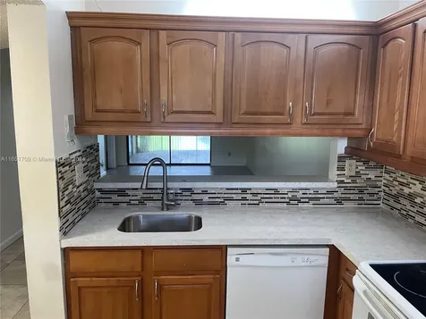 3252 Foxcroft Road Miramar FL 33025
