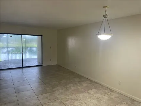 3252 Foxcroft Road Miramar FL 33025