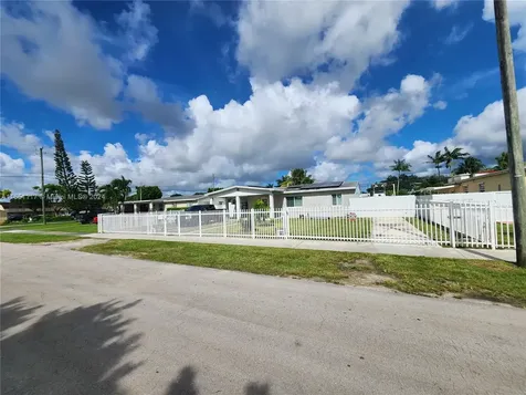 1025 NE 13th Avenue Homestead FL 33033