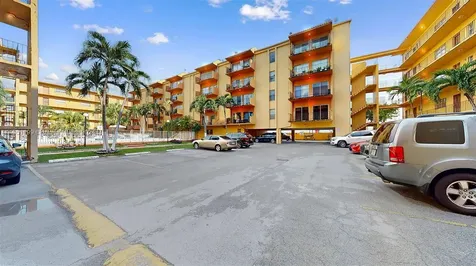 1900 W 54th Street Hialeah FL 33012