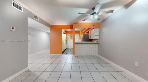 1900 W 54th Street Hialeah FL 33012