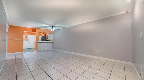 1900 W 54th Street Hialeah FL 33012