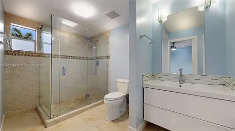 1900 W 54th Street Hialeah FL 33012