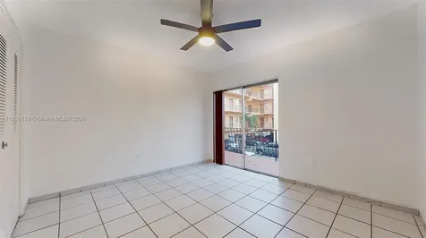 1900 W 54th Street Hialeah FL 33012