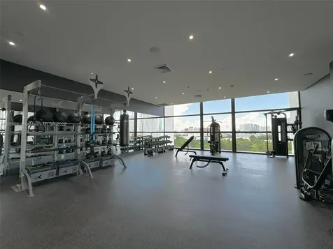 1642 NE 1st Avenue Miami FL 33132