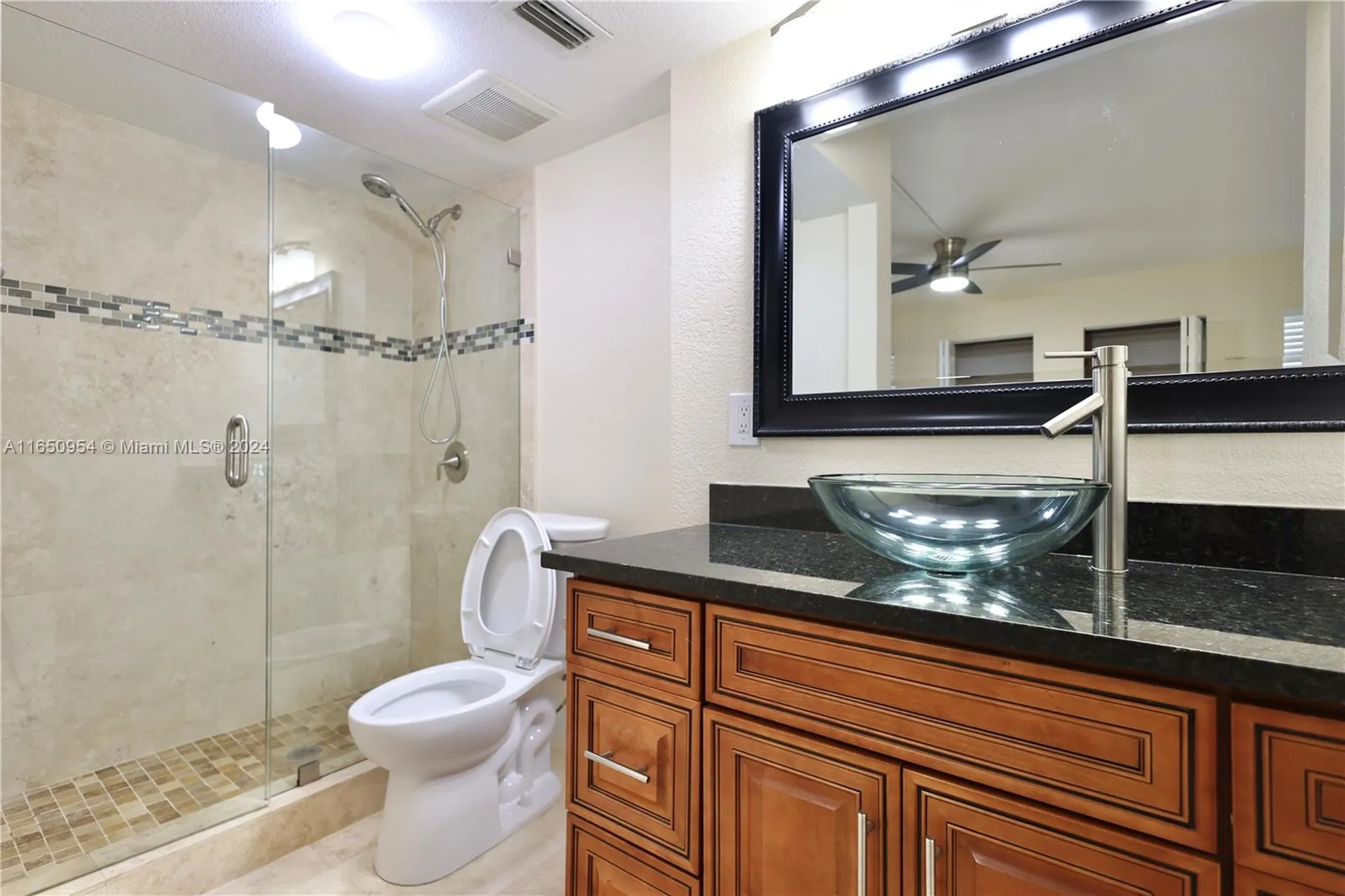 909 Twin Lakes Drive Coral Springs FL 33071