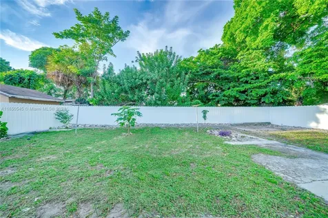 725 NW 15th Court Pompano Beach FL 33060