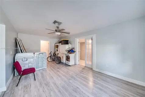 725 NW 15th Court Pompano Beach FL 33060