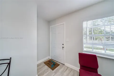 725 NW 15th Court Pompano Beach FL 33060