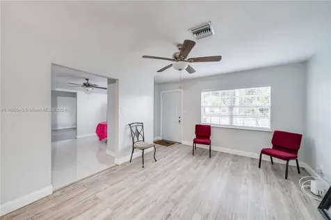 725 NW 15th Court Pompano Beach FL 33060