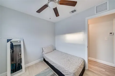 725 NW 15th Court Pompano Beach FL 33060