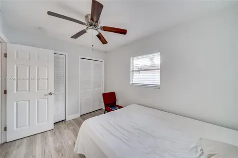 725 NW 15th Court Pompano Beach FL 33060