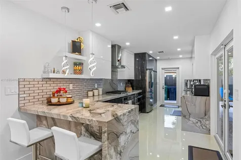 9384 Caribbean Boulevard Cutler Bay FL 33189