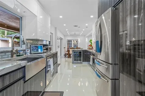 9384 Caribbean Boulevard Cutler Bay FL 33189