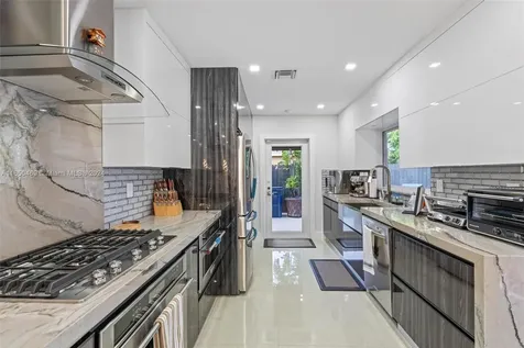 9384 Caribbean Boulevard Cutler Bay FL 33189