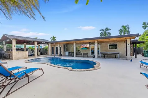 9384 Caribbean Boulevard Cutler Bay FL 33189