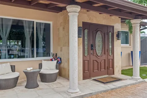 9384 Caribbean Boulevard Cutler Bay FL 33189