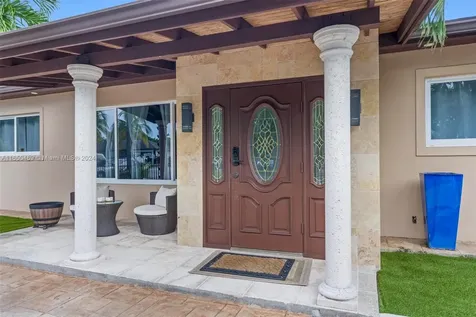 9384 Caribbean Boulevard Cutler Bay FL 33189
