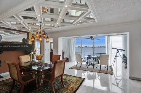 11111 Biscayne Boulevard Miami FL 33181