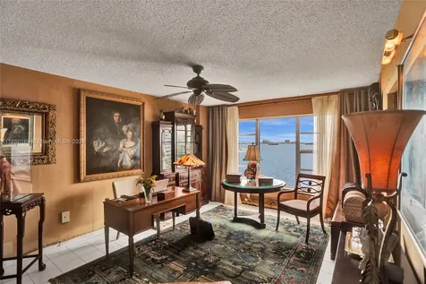 11111 Biscayne Boulevard Miami FL 33181