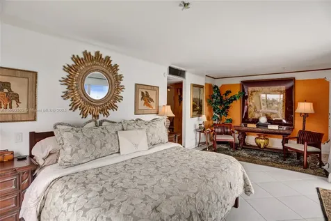 11111 Biscayne Boulevard Miami FL 33181