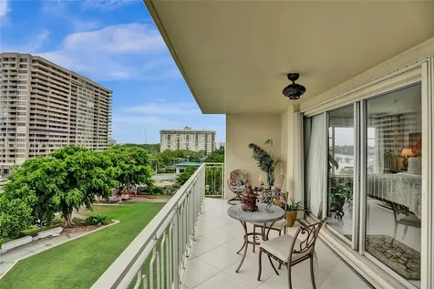 11111 Biscayne Boulevard Miami FL 33181
