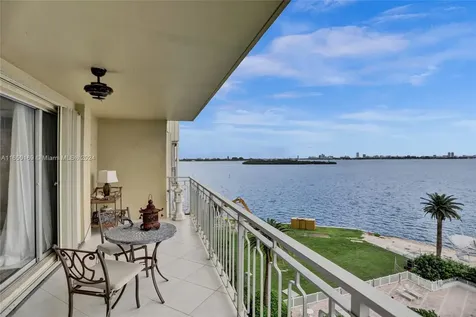 11111 Biscayne Boulevard Miami FL 33181
