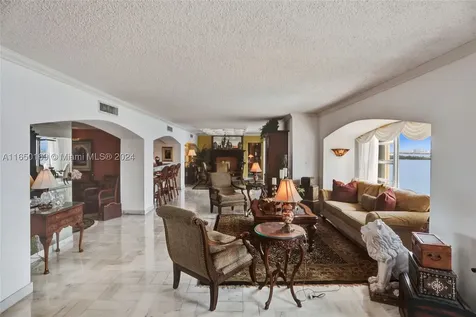 11111 Biscayne Boulevard Miami FL 33181