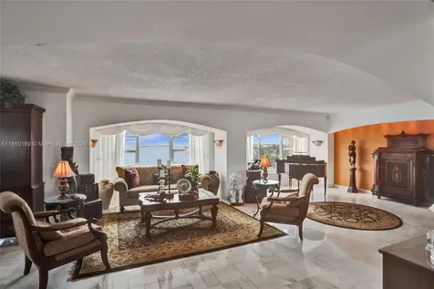 11111 Biscayne Boulevard Miami FL 33181