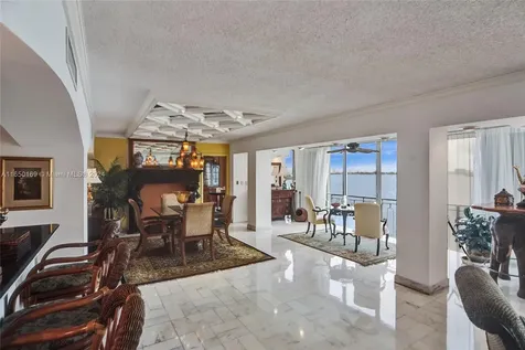 11111 Biscayne Boulevard Miami FL 33181