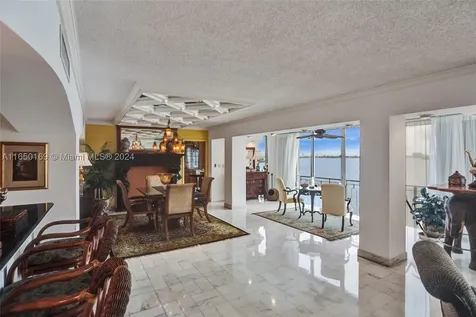 11111 Biscayne Boulevard Miami FL 33181