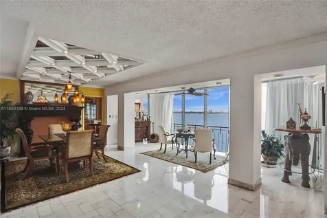 11111 Biscayne Boulevard Miami FL 33181