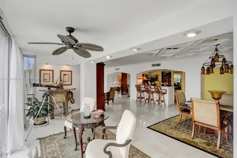 11111 Biscayne Boulevard Miami FL 33181