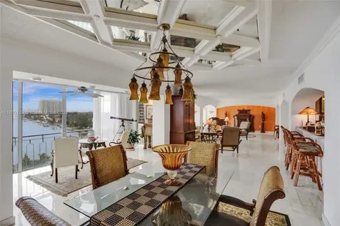 11111 Biscayne Boulevard Miami FL 33181