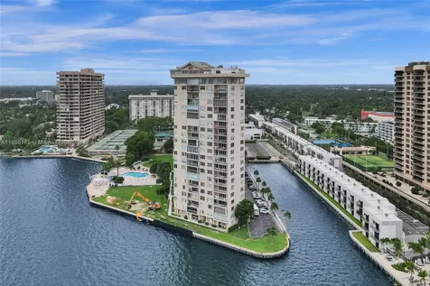 11111 Biscayne Boulevard Miami FL 33181