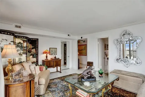 11111 Biscayne Boulevard Miami FL 33181