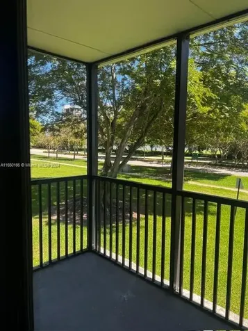 3475 N Country Club Drive Aventura FL 33180