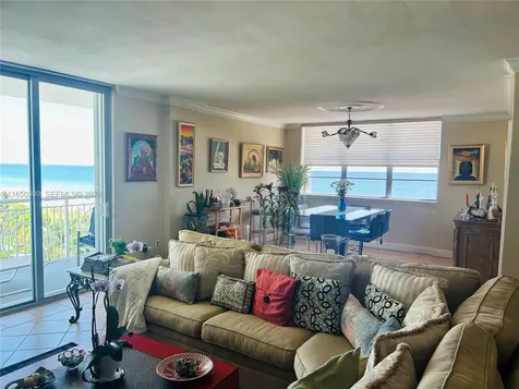 5825 Collins Avenue Miami Beach FL 33140