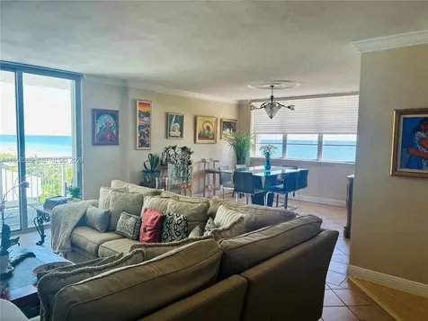 5825 Collins Avenue Miami Beach FL 33140