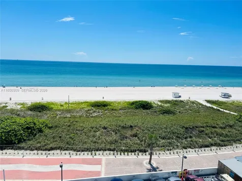 5825 Collins Avenue Miami Beach FL 33140